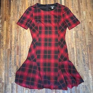 TAHARI l Red Plaid Fit and Flare Dress l Size 6